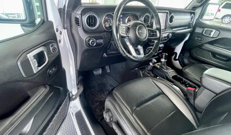 JEEP WRANGLER UNLIMITED SAHARA 2019 / $725,000.00 lleno