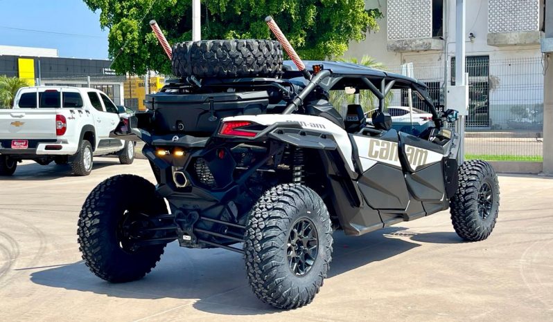 Can Am Maverick X3 Turbo full