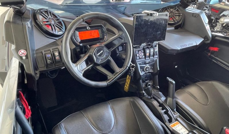 Can Am Maverick X3 Turbo full