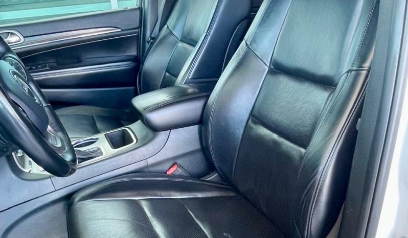 GRAND CHEROKEE LIMITED 2019 $439,000.00 lleno