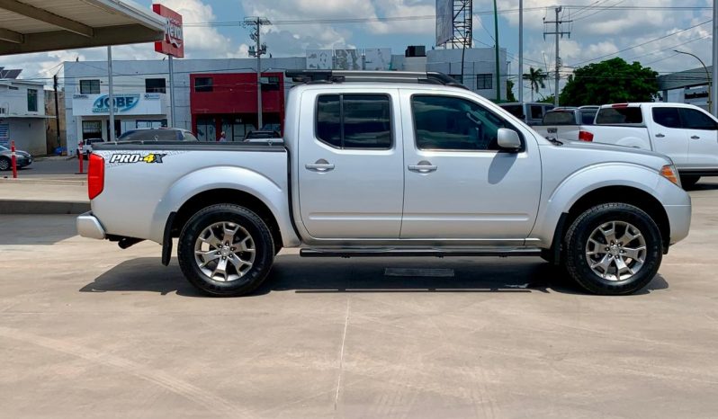 Nissan Frontier SE 4×4 2014 full