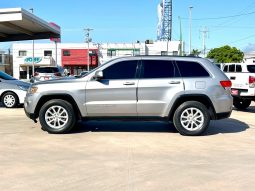 Grand Cherokee Laredo 2014 full