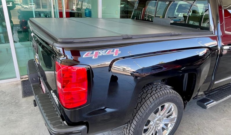 Chevrolet Cheyenne High Country 2015 full