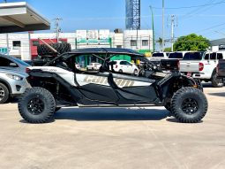 Can Am Maverick X3 Turbo full
