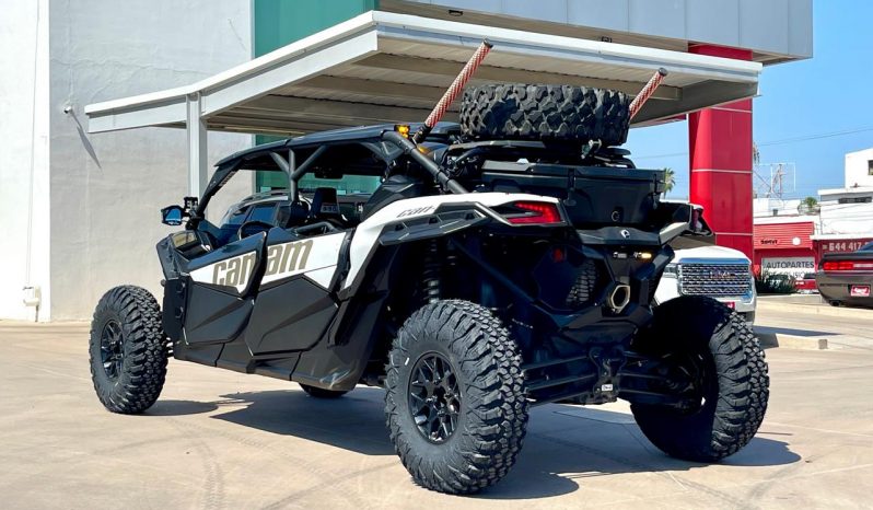 Can Am Maverick X3 Turbo full
