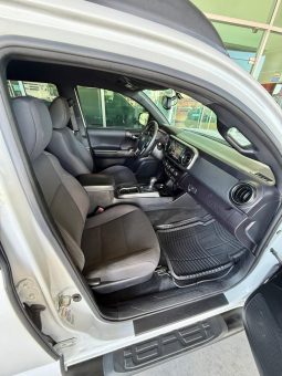 Toyota Tacoma TRD Sport 4×4 2018 full