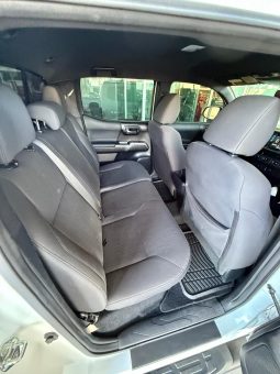 Toyota Tacoma TRD Sport 4×4 2018 full