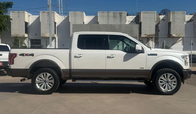 Ford Lobo Lariat 4×4 2017 full