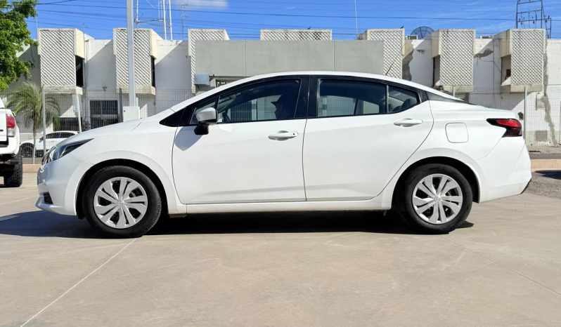 Nissan Versa Sense 2020 full