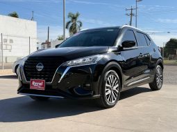 Nissan Kicks Platinum 2023 full