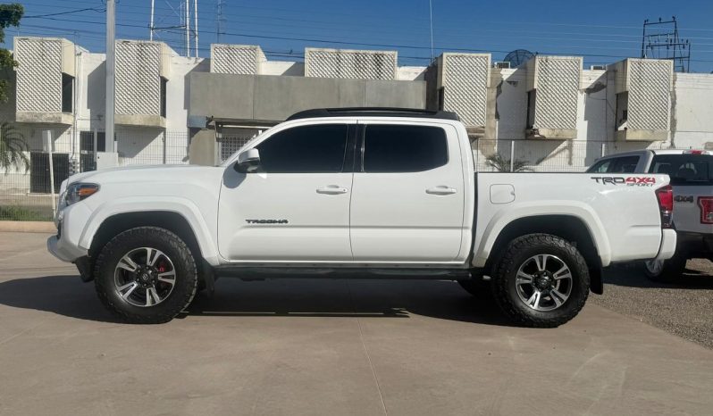 Toyota Tacoma TRD Sport 4×4 2018 full