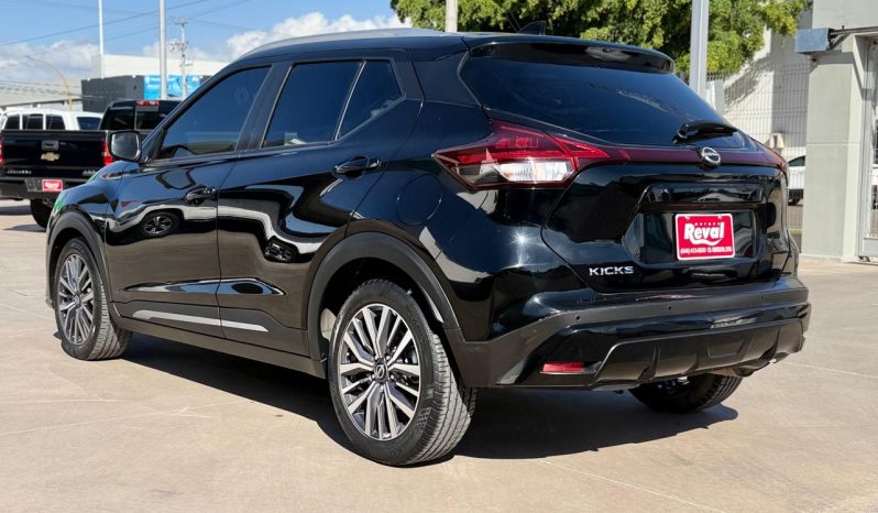 Nissan Kicks Platinum 2023 full