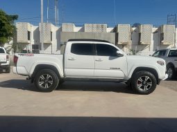 Toyota Tacoma TRD Sport 4×4 2018 full