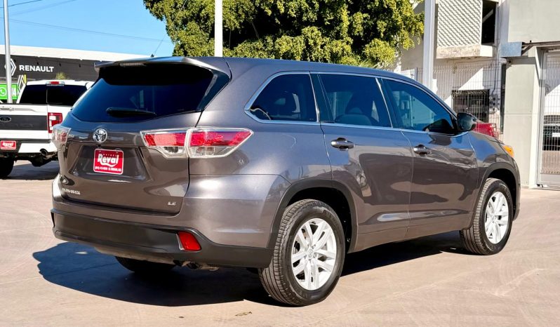 Toyota Highlander LE 2014 full