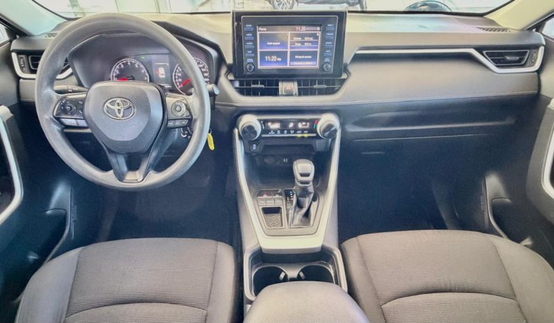 Toyota Rav- 4 LE 2019 full