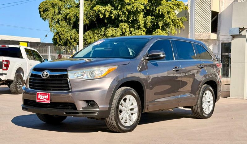 Toyota Highlander LE 2014 full