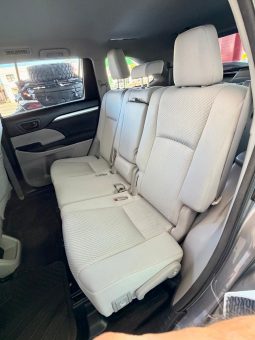 Toyota Highlander LE 2014 full