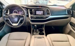 Toyota Highlander LE 2014 full