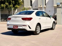 Kia Rio Aut 2023 full