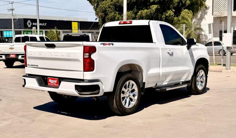 Chevrolet Silverado 2022 full