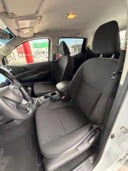 Nissan Frontier SE 2024 full