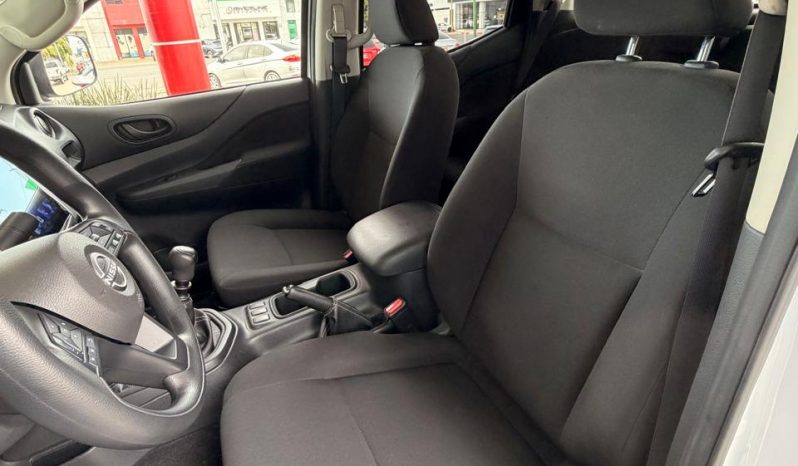 Nissan Frontier SE 2024 full