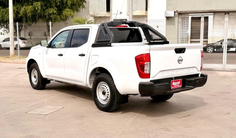 Nissan Frontier SE 2024 full
