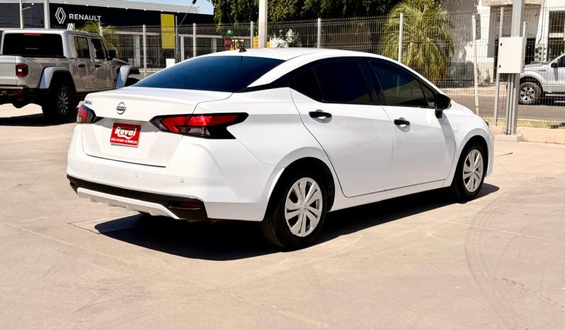 Nissan Versa sense 2023 full