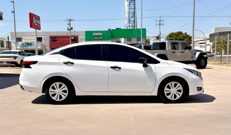 Nissan Versa sense 2023 full