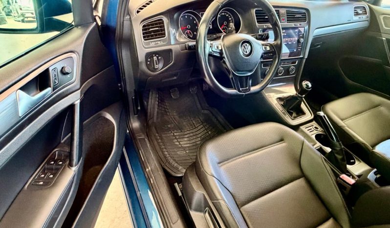 Volkswagen Golf 2018 full