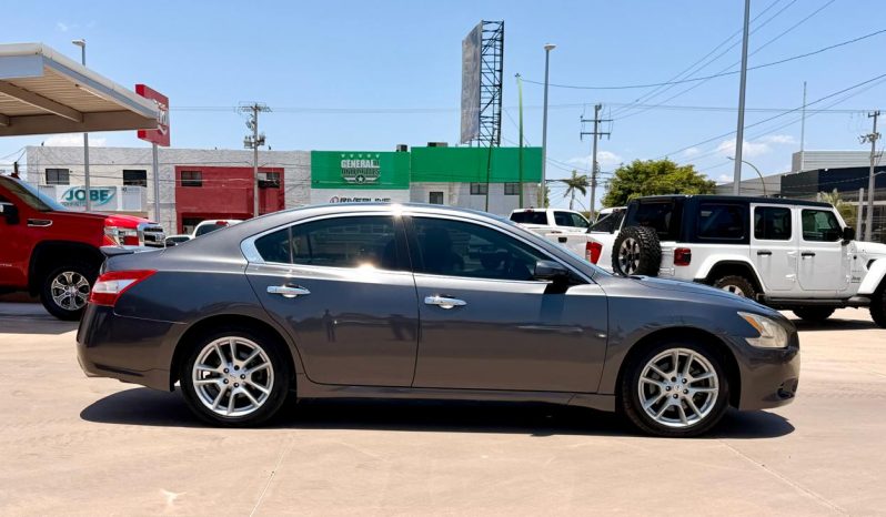 Nissan Maxima 2010 full