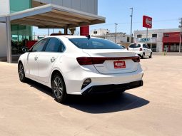 Kia Forte LX 2022 full