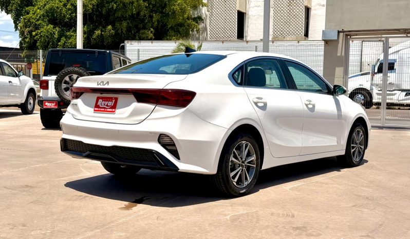 Kia Forte LX 2022 full