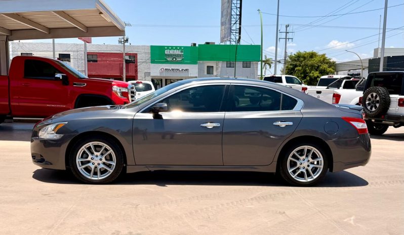 Nissan Maxima 2010 full