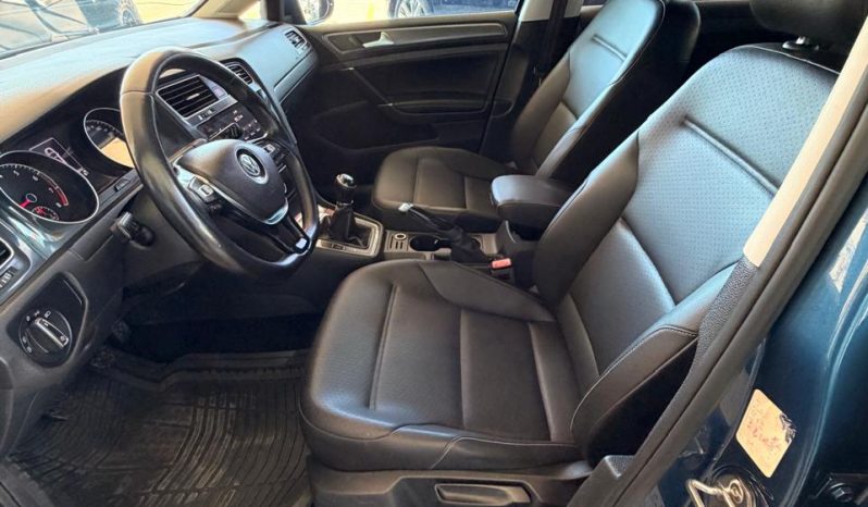 Volkswagen Golf 2018 full
