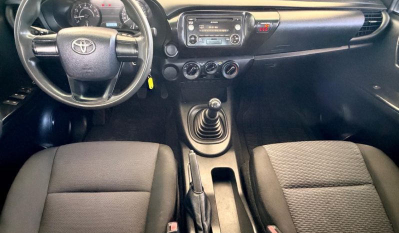 Toyota Hilux 2017 full