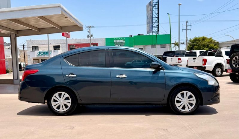 Nissan Versa Sense 2016 full