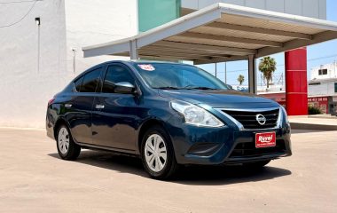 Nissan Versa Sense 2016
