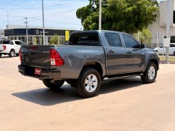 Toyota Hilux 2017 full