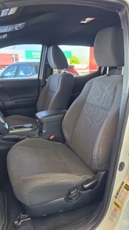 Toyota Tacoma 2017 full