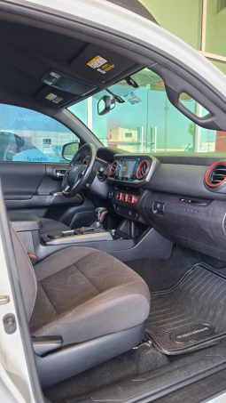 Toyota Tacoma 2017 full