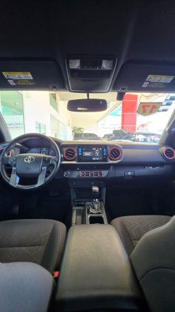 Toyota Tacoma 2017 full
