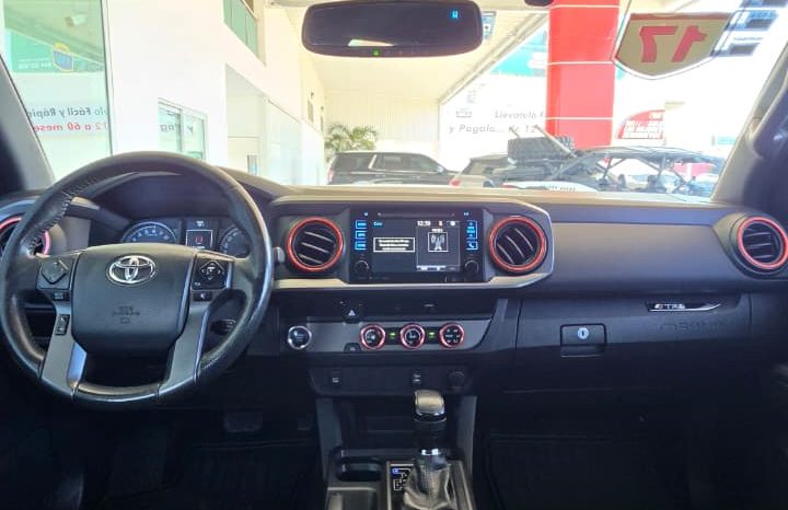 Toyota Tacoma 2017 full