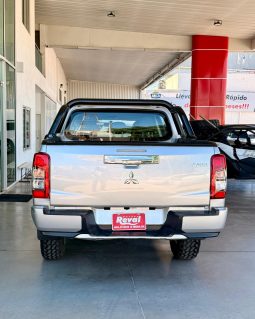 Mitsubichi L200 2023 full