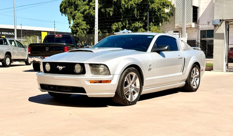 Ford Mustang GT 2005 full